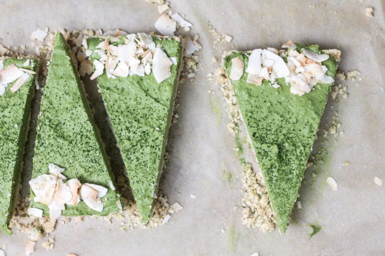 matcha cream pie slices