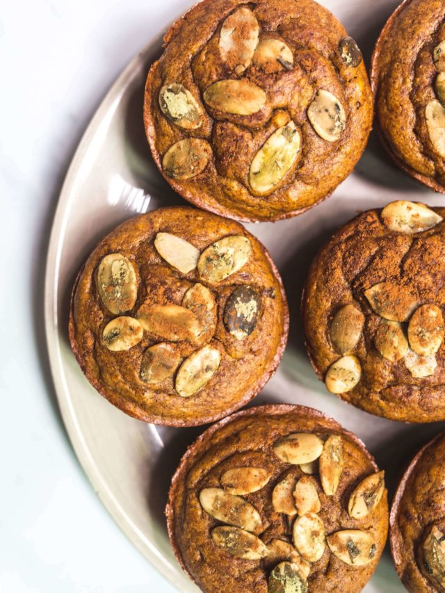 cropped-Flourless-Pumpkin-Muffins-via-Food-by-Mars-Alison-Marras-Photographer_2-scaled-1.jpg