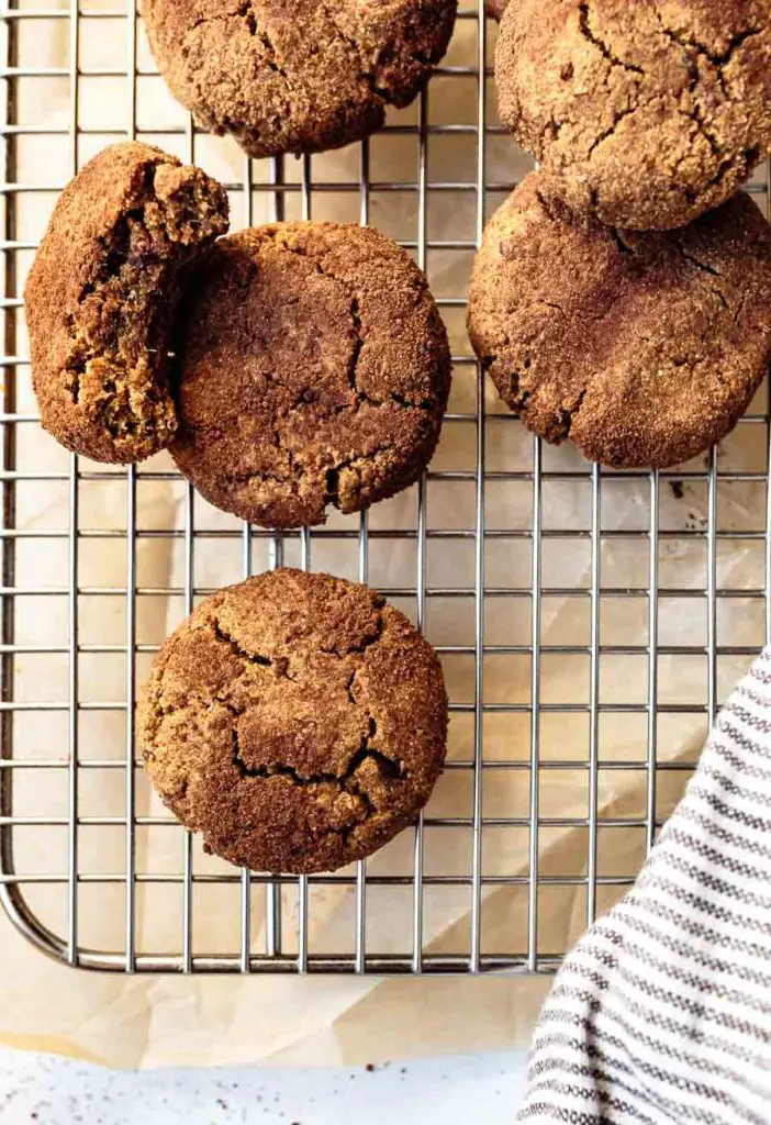 paleo gluten-free snickerdoodle cookies