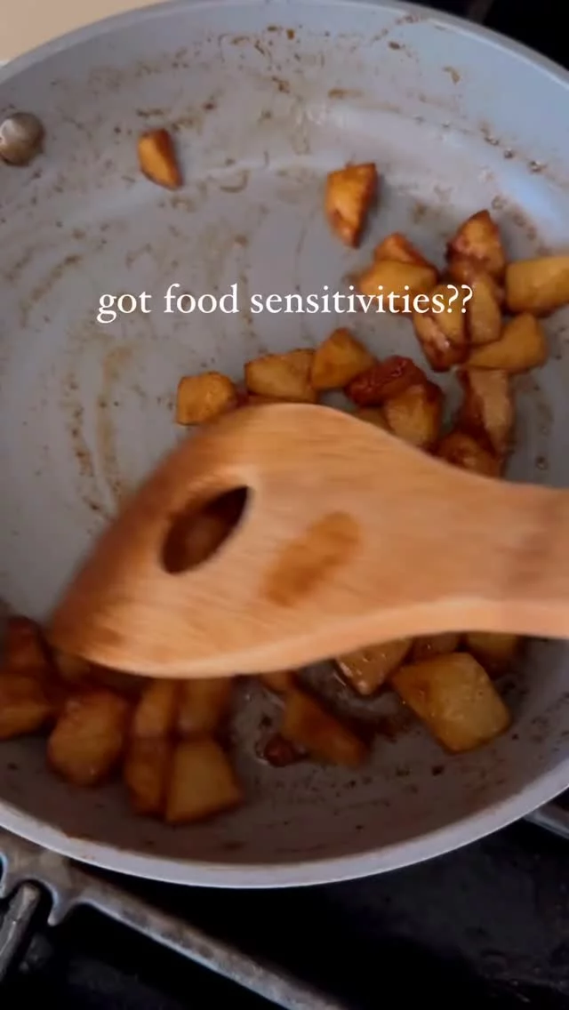 IT’S STEWED APPLES, BABES!! 🍎🍏

Food sensitivities can occur from a few issues… an unhealthy digestive system is the epicenter root cause though. 

So this is why elimination diets and reducing your triggers can help short term but it’s not a long term strategy and isn’t healing the root cause. 

I often see people who’ve lost oral tolerance to many foods because they eliminate for too long… no bueno. Not a fun way to live and not a way to heal (it’s making things worse)

The effect of stewed apples (as a source of soluble fiber and polyphenols) is that they increase beneficial bacteria, can inhibit overgrowth of bad bacteria, and increase ‘immune system tolerance’ which means they help the immune system react to things it actually should be fighting, NOT food.

Cooked apples often tend to be easier to digest if raw apples are harsh on your stomach. 

PLUS WE HAVENT EVEN TALKED ABOUT HOW DELISH THEY ARE! It’s like eating apple pie filling — hello, tasty snack/dessert ❤️

👉Want my recipe? It’s straight out of my book, The Paleo Gut Healing Cookbook. 

📣Comment APPLES below 👇
…and I’ll DM it to you (just be sure you’re following me so it sends🍎🍏👩🏻‍💻) 👉@foodbymars

Happy Gut Healing 😘

P.S if apples still bother you— try pears instead!

#guthealth #guthealing #ibs #hashimotos #autoimmunedisease stewedapples foodismedicine❤️ digestivehealth digestiontips foodsensitivities